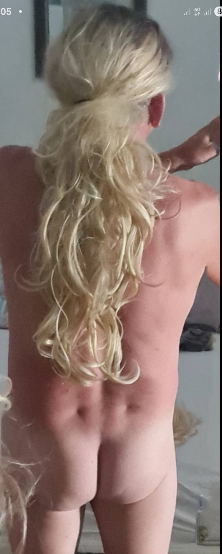 Uomo62enne incontra ora a Manduria per favolosi massaggi orali 
