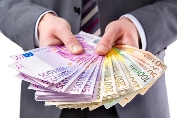 PRESTITI E INVESTIMENTI INTERNAZIONALI 