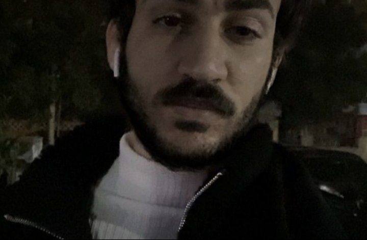 Gay egiziano in cerca di incontri, scrivetemi bus Telegram @solelunae o tramite email robertoraafat@icloud.com