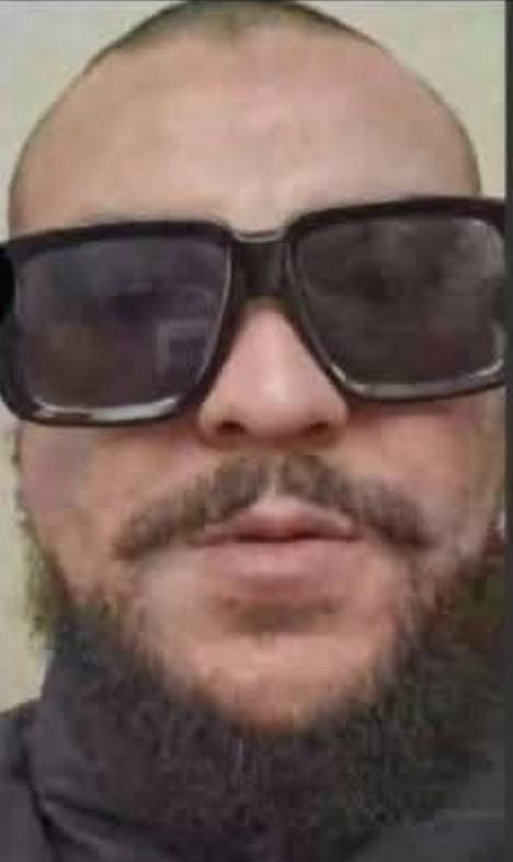 Ciao sono Bruno Lovisi, cerco bel maschione scrivetemi su insta lovisib o telegram sosagang999
