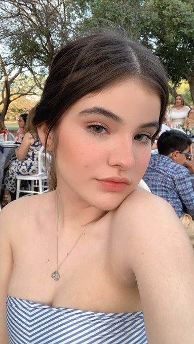 Sono disponibile per sesso a pagamento