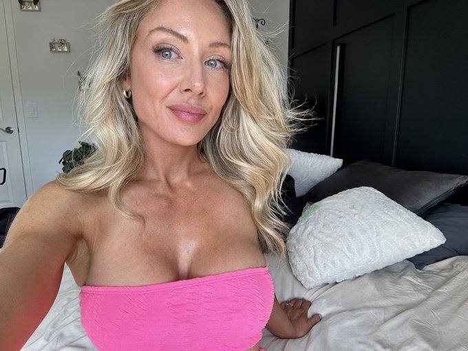 Sono una donna molto seria e onesta con tutti i miei clienti 🎊🥰🇮🇹
