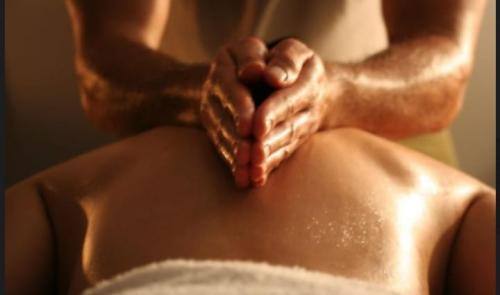 CATANZARO LIDO-- MILF - SOLO X POCHI GIORNI LA TUA MASSAGGIATRICE SPERIMENTAL MASTER CLASS SOLO POCCHI -SERVIZIO DOCCIA - GIORNI ANCHE X QUELLI CHE MI