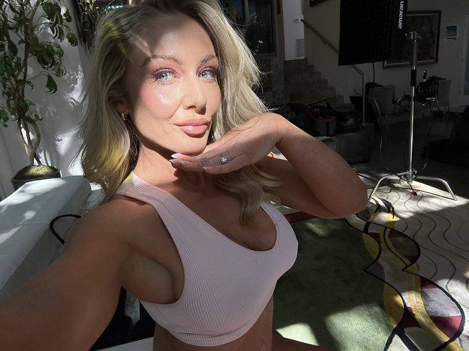 Sono una donna molto seria e onesta con tutti i miei clienti 🎊🥰🇮🇹
