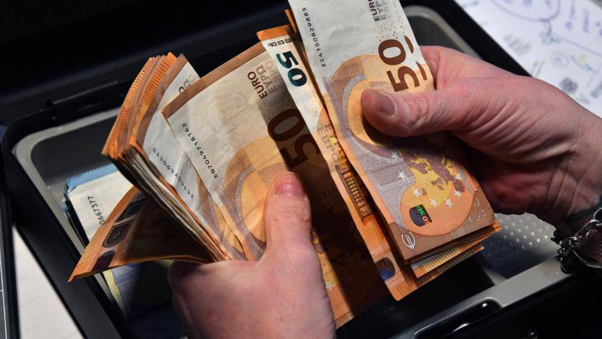 CREDITO ONLINE PER TUTTE LE PERSONE IN DIFFICOLTÀ FINANZIARIE IN ITALIA 