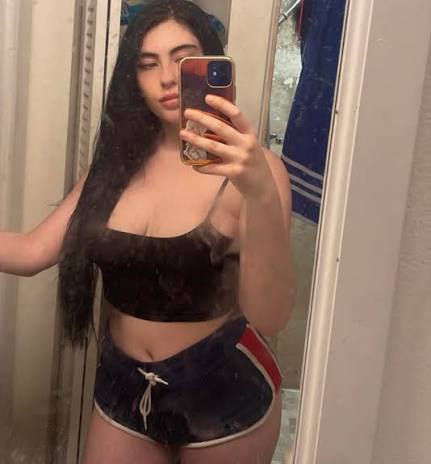 Foggia Sono sempre disponibile, ho una figa dolce 👄🍑❤️
